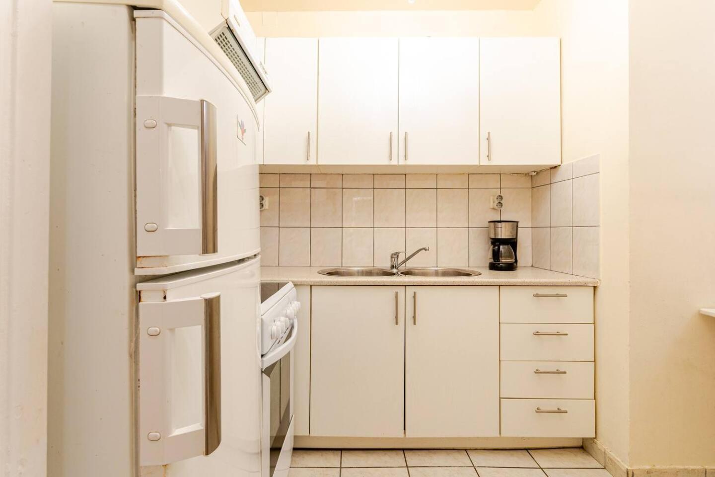 John'S Athenian Beauty 45M2 , Metro 7' Apartment Luaran gambar